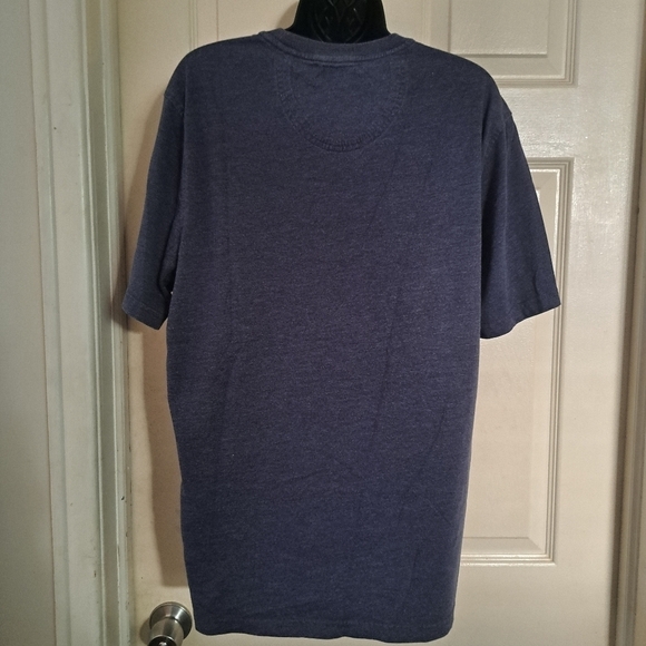 Izod Mens t-shirt size medium - Picture 2 of 3